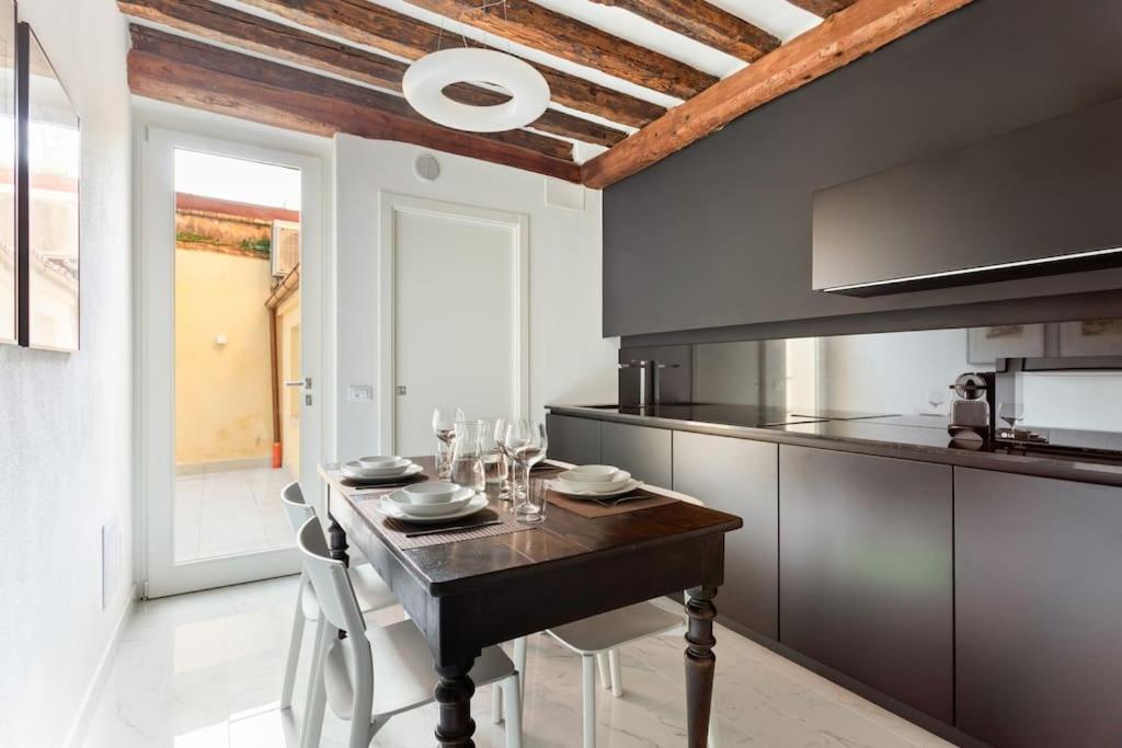 Dimora San Lorenzo Luxury Apartment Venice Ngoại thất bức ảnh