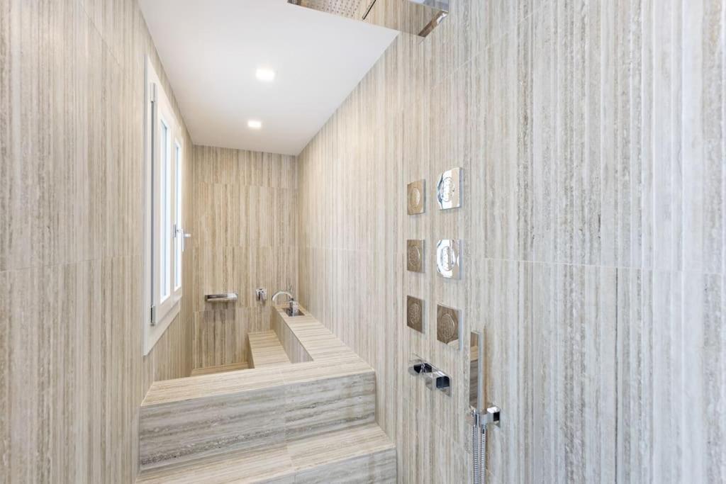 Dimora San Lorenzo Luxury Apartment Venice Ngoại thất bức ảnh
